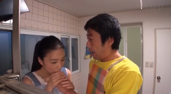 Cô giáo mầm non thương anh trai tự tay chăm con